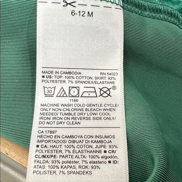 Old Navy Green Velour long sleeve Holiday knit dress size 6-12 months - Picture 8 of 8